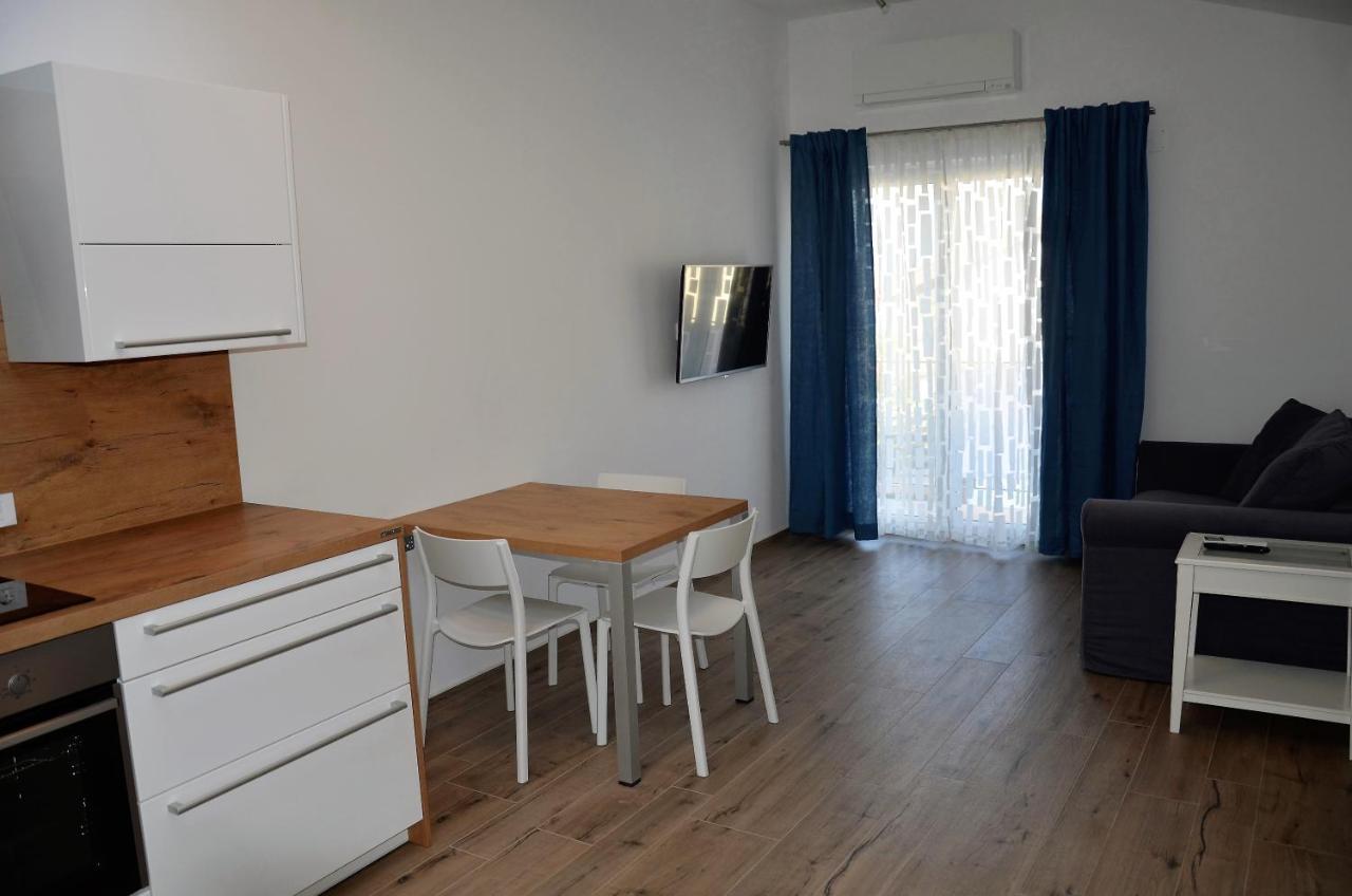Apartments Ostanek 2 Порторож Екстериор снимка
